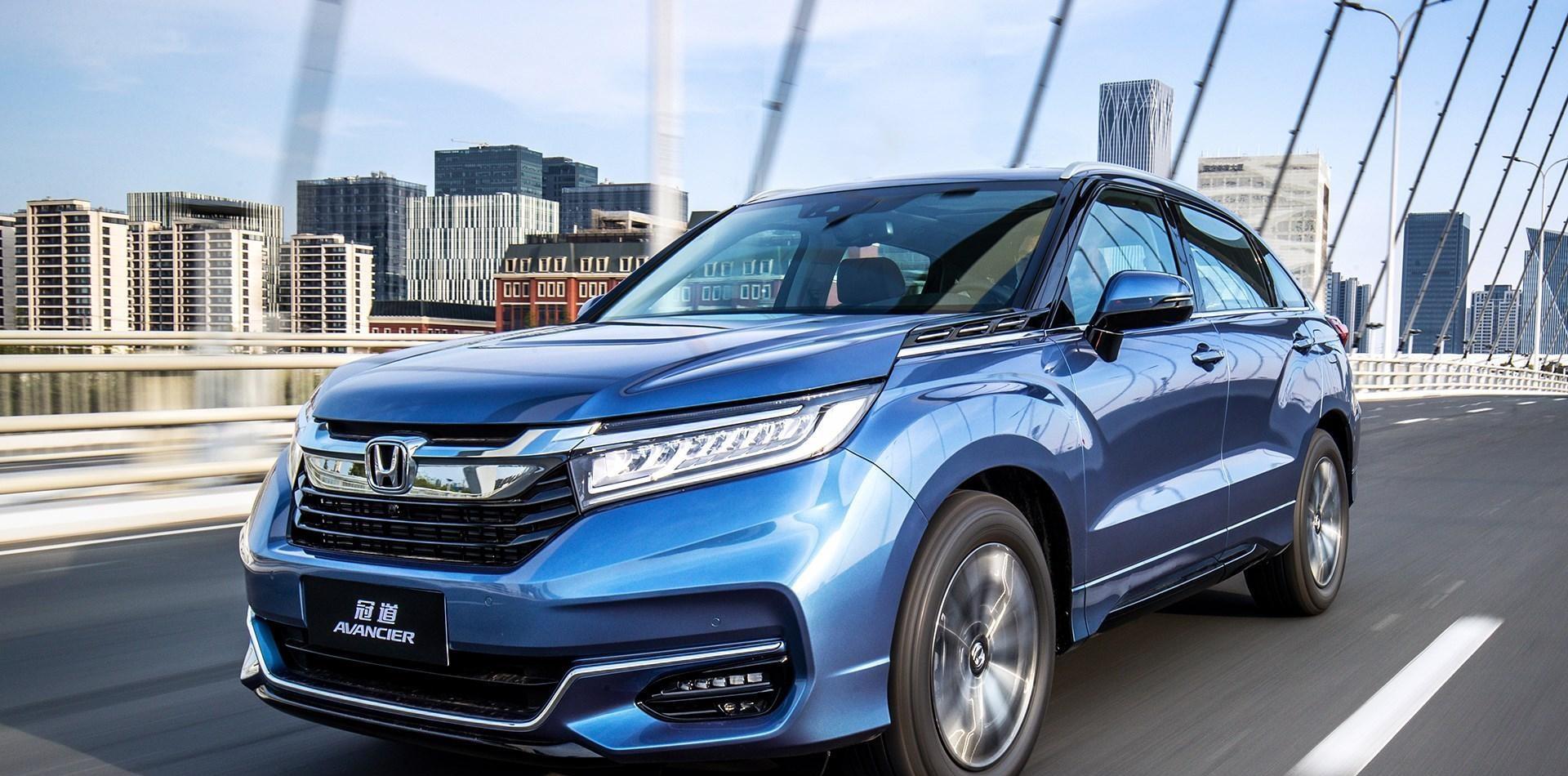 丰田卡罗拉|本田最得意的大5座SUV，全车双层玻璃，后排可当床，动力够强