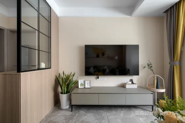 『』高中教师的97平温馨实用二室