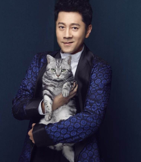 蔡国庆|靠一首歌“吃”一辈子，每次登台都唱这一首，你能想到的是哪一位？