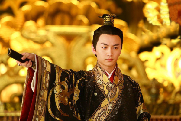 [匈奴]面对强大的匈奴，西汉居然连续诞生5位英主，天佑我华夏不灭