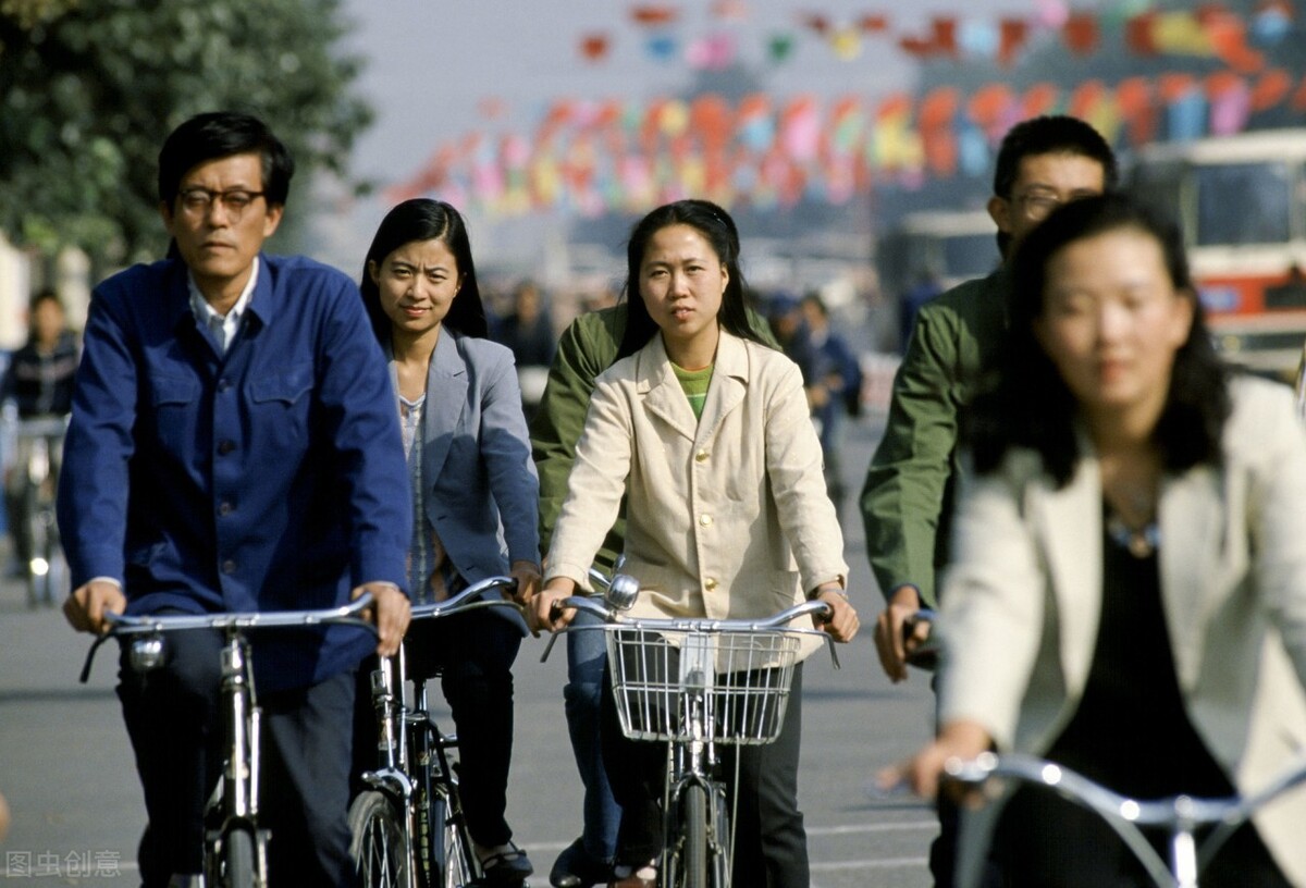 |为啥现在越来越多人怀念七八十年代的生活？明明物质那么匮乏