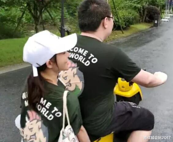 斗鱼|斗鱼新颜值一姐遭遇总榜神豪指责,因被其他主播搭讪引发不满,当场委屈落泪