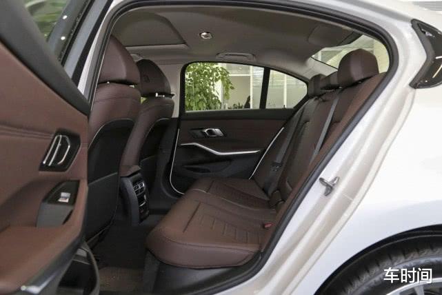 [买车]30万的家用车，贷款三年究竟比全款贵了多少钱？销售员道出实情