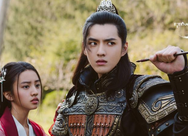 [杨紫]《青簪行》：吴亦凡首部古装电视剧，杨紫古装造型仙气飘飘