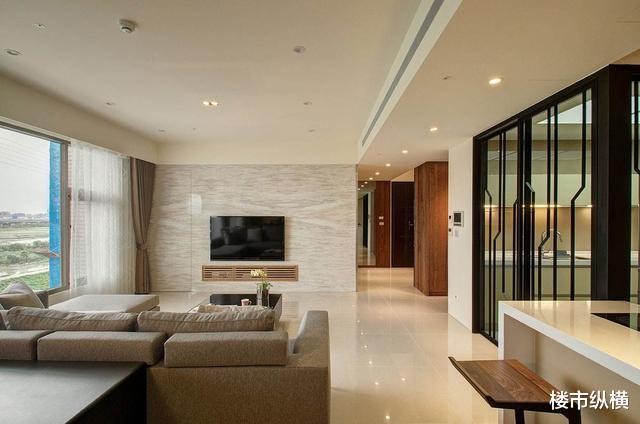 疯狂盖楼引发后遗症，房子没人住卖不出，10年后可能难以想象