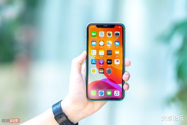 #iphone12#安卓在涨价，苹果却变相降价？外媒：iPhone 12价格要比11低