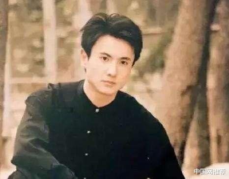 沈腾|沈腾儿子正面照曝光，呆萌可爱颜值高，网友：为爸爸“校草”正名