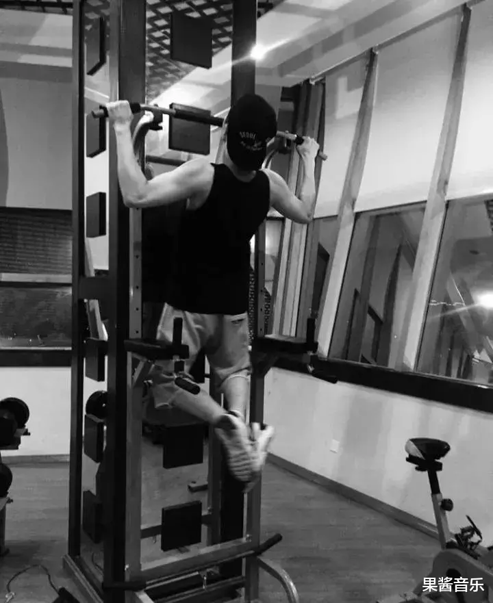 披荆斩棘的哥哥|《披荆斩棘的哥哥》名单来了！你们pick哪位男明星呢？