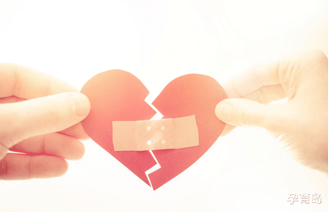 孕育岛 “离婚冷静期”开启前夕，民政局排号困难，离婚人数是平时的三倍