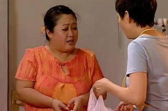 张海燕|58岁\胖婶\张海燕，包养男模，老母牛就爱吃嫩草，男人专挑小的找