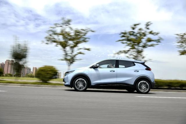 丰田威驰|太能跑了！这台合资电动SUV连续跑了近15个小时才趴窝