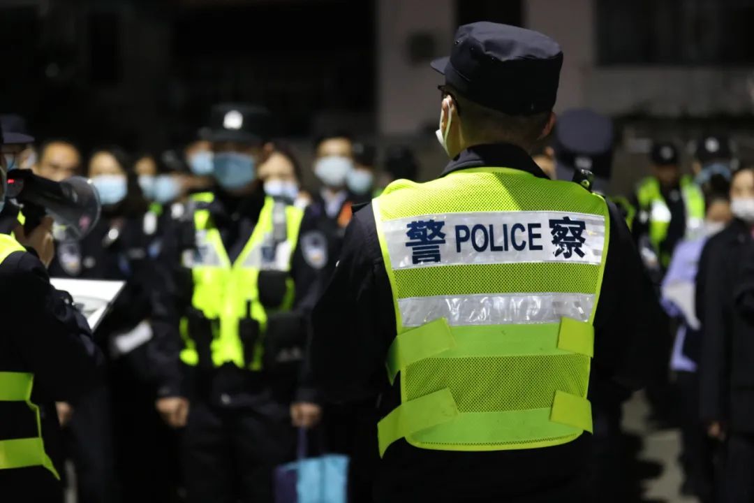 警民直通车上海|上海公安机关开展“严扫净保” 集中排查整治行动