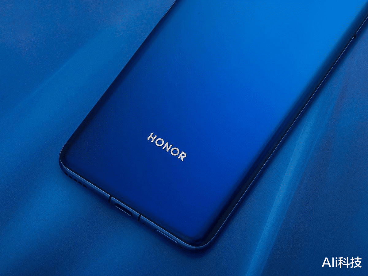 荣耀|大屏手机荣耀Note 20曝光,网友:快来接替荣耀X10 Max