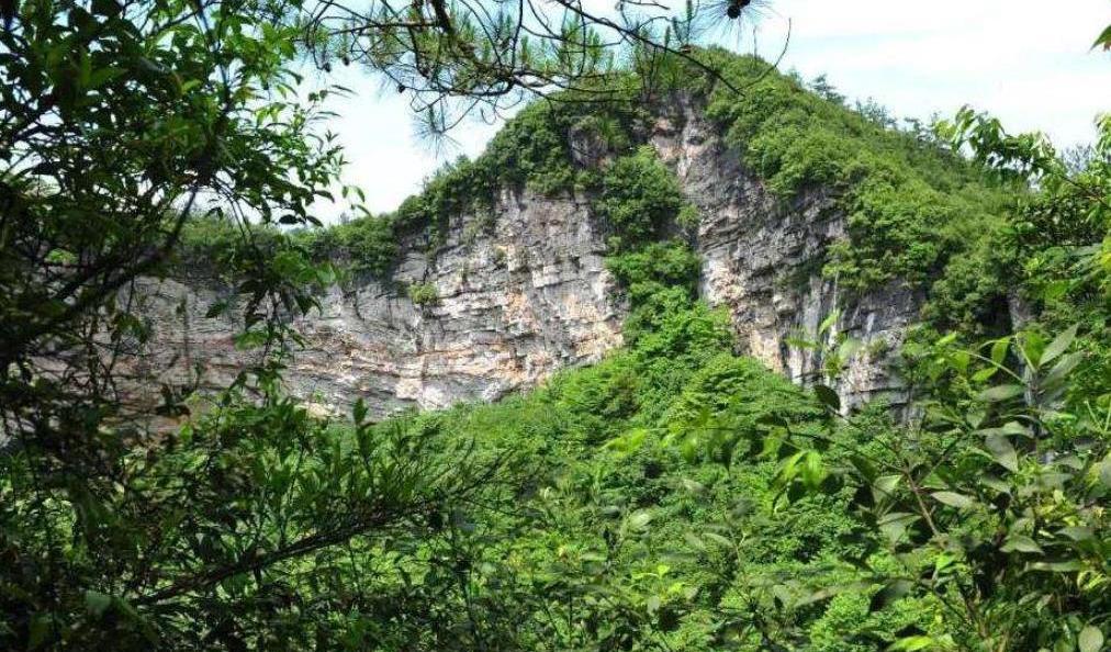 重庆|重庆最落魄的景点，坐拥“世界第一”雕像，游客却寥寥无几