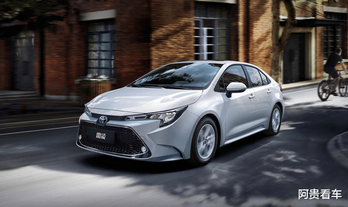 众泰|8月份卖最好的15款车，轿车9款，SUV仅4款，SUV不行了？