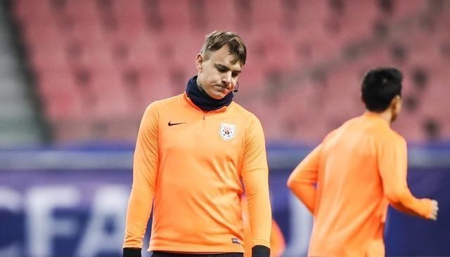 山东鲁能|中超转会窗开启，山东鲁能成挖人对象，李霄鹏7选5将有答案