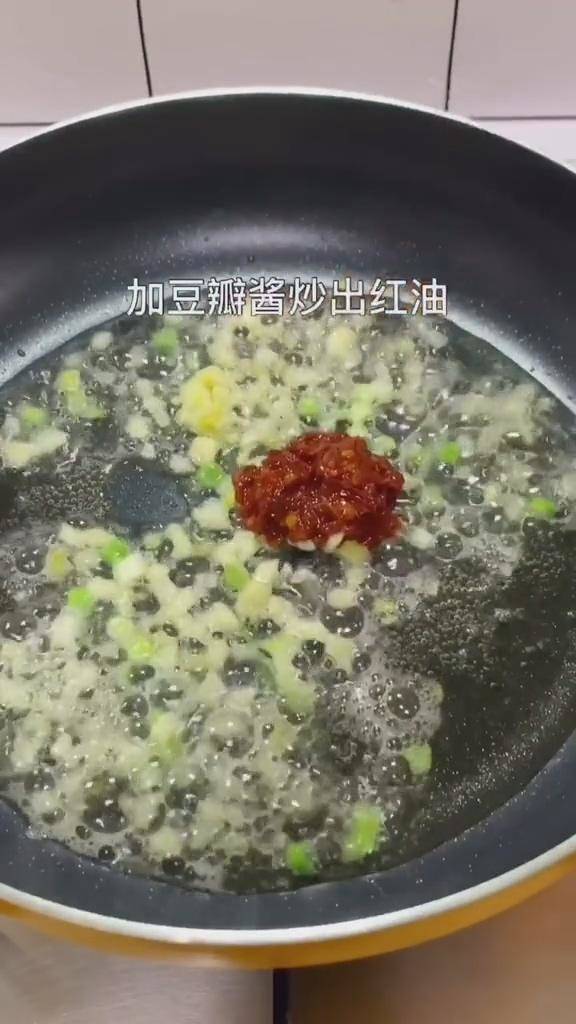 「杏鲍菇」这食材家家户户吃得起,浑身是宝!才2块钱一斤,我家隔三差五吃