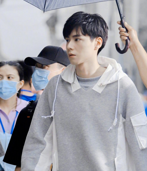 吕一丁▲《亲爱的》姊妹篇终于开机！男主胡一天，看到女主，收视悬一半