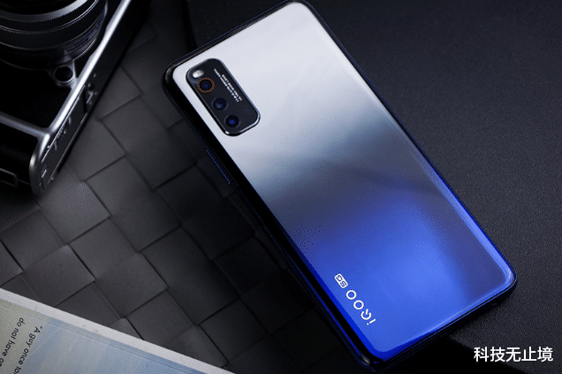 华为■买手机最好别盲目跟风，目前这3部手机最值得买，是时候入手了