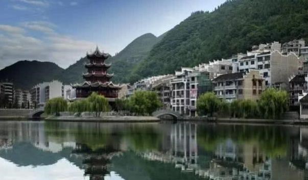 凤凰古城@比凤凰古城还美的古镇:已有两千多年历史,主要还不收一分钱门票