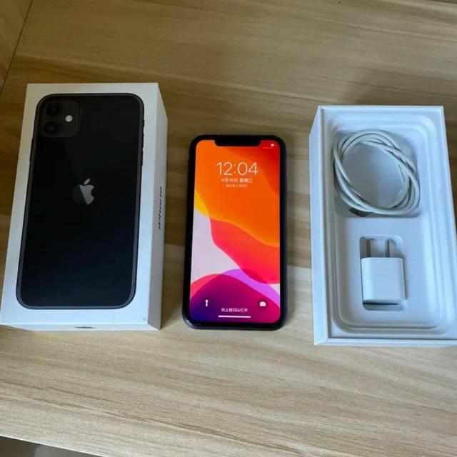 华为|买华为还是选苹果？线下店老板理性分析说心坎了，很实在也很中听