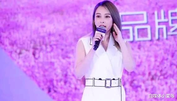 #温岚#《夏天的风》16年后再度走红，而温岚是乐坛中最特别的一个颜色