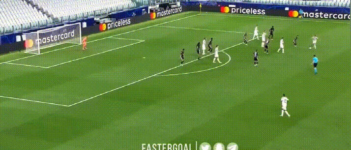 尤文图斯|35岁C罗绝望了！尤文2-2出局不怪他，一罪人已被钉上耻辱柱？