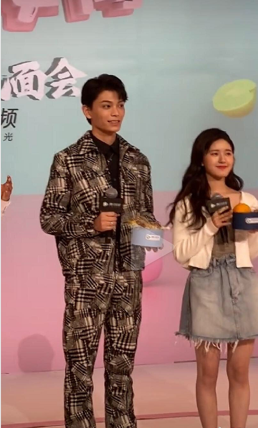 你是我的命中注定@《陈芊芊》滤镜太唬人？见面会主演颜值被“打回原形”，被路人嘲讽“剧骗”