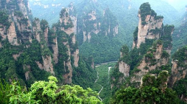 张家界|国内一知名景点：上山66秒下山2小时，游客：让人崩溃！