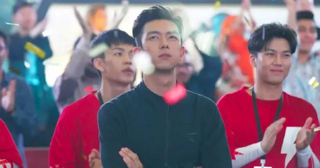 电子竞技|一个17岁少年决定从事职业电竞