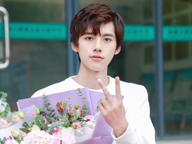 『宋伊人』又一部青春校园剧将来袭，宋伊人搭档高颜值男主，男二是老熟人！