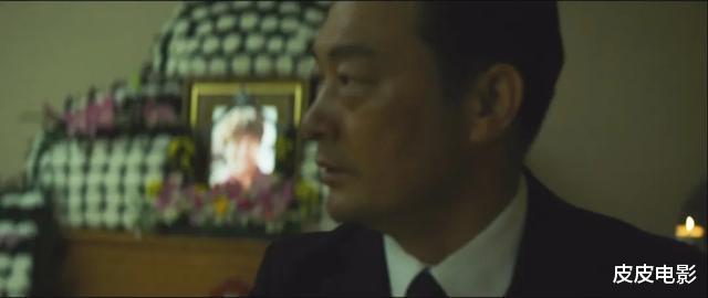 李帝勋■韩国人又破了我们想象的尺度，这部电影里这个贫富悬殊的世界，令我咋舌