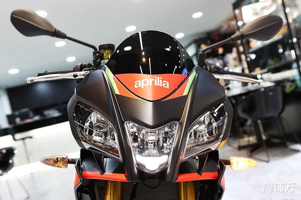 「奥迪A6L」阿普利亚最强街车 前后电子悬挂+定风翼 轻松突破299km/h