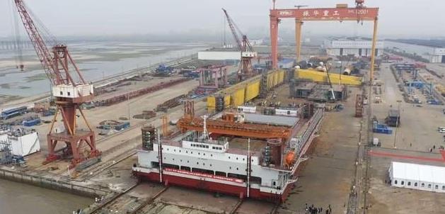 联合国：中国大山里养5亿只鸡，竟引起联合国的关注，如今多国纷纷效仿！