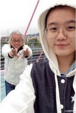 17歲女孩林靖恩嫁57歲李坤城，7年過去瞭，女孩已失去純真-圖10