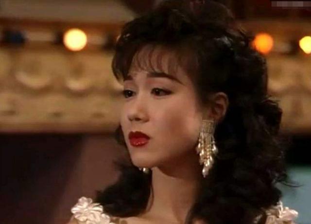 王曼妮|夫妻俩为了不变老，坚持26年不吃肉不生子，如今54岁近照不敢认