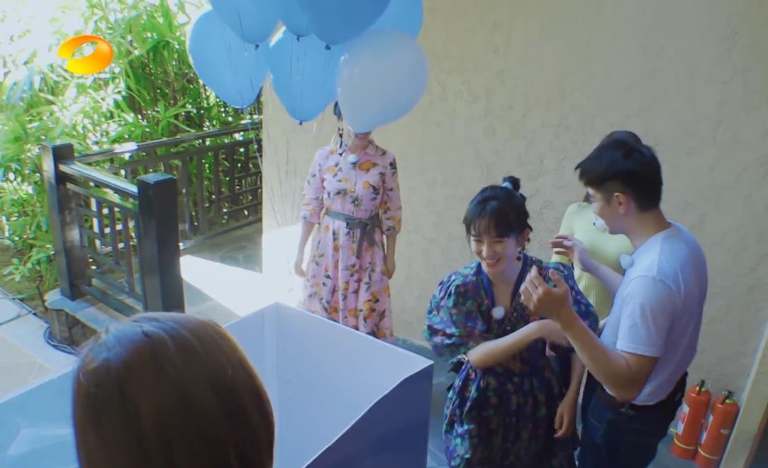 「金瀚」《妻子的浪漫旅行4》金瀚取代魏大勋，见到谢娜被嫌弃，画面超尬