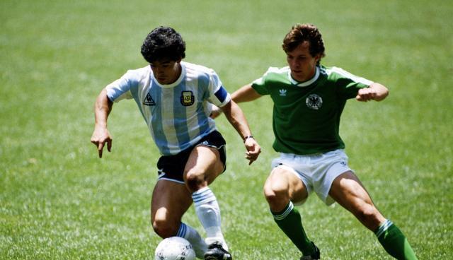 『梅罗』世界足坛同时期的六大“绝代双骄”，不只有梅罗，他们同样伟大