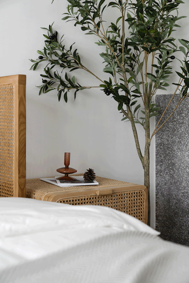 []装修设计：纯实木配水磨石，清新质朴度假民宿