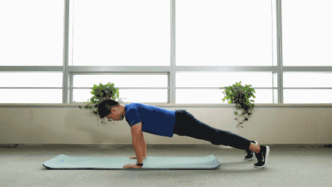 健身|长期坚持做4个健身动作,能塑造好身材,保持年轻旺盛的精神状态