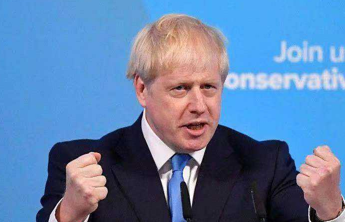 「美国」美国对自己盟友下手，在贸易协定中设下陷阱，结果惨遭英国打脸