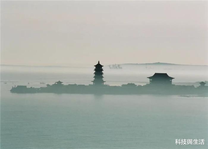 科学家▲平行世界真实存在吗？地球上本不该出现的画面，却出现了！