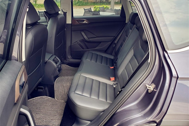 大众汽车|大众又成功了!从16.58万下探至12.48万,30天狂甩17331辆