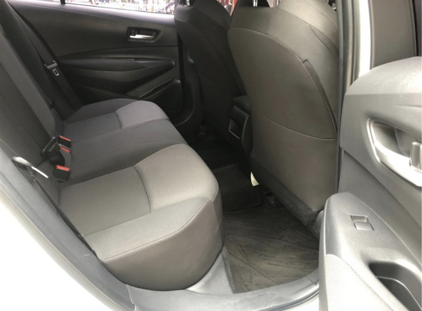 『丰田雷凌』雷凌1.2T进取版提车记，省油省心外观靓，分享提车价格和用车感受