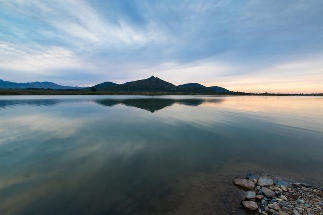 鲫鱼|钓鱼千万别小看鱼钩的作用,不同体型的鱼类要用不同的型号和大小