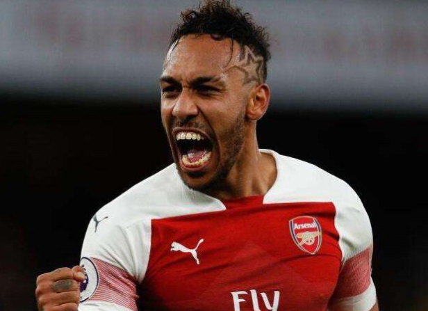 奥巴梅扬|给加薪也不行，奥巴梅扬提留队条件，盼昔日好友加盟，巴萨开心了