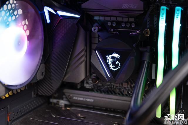 显卡|这次攒机，我选了微星全家桶：除了有才华还要有颜值