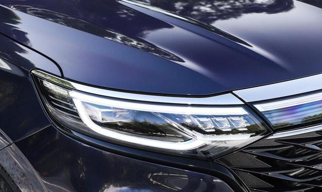 荣威|迟到却是“精品”！20万配车载冰箱+隐私后排，网友：终于等来了