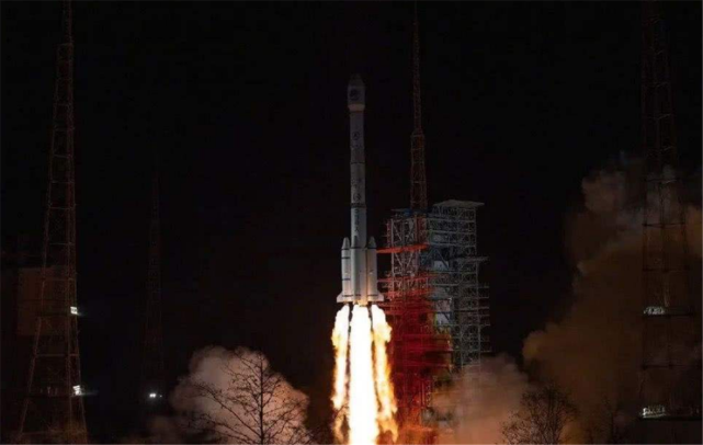 「北斗导航」美国声称：干扰北斗卫星信号，导弹将成废铁，中国专家霸气回应