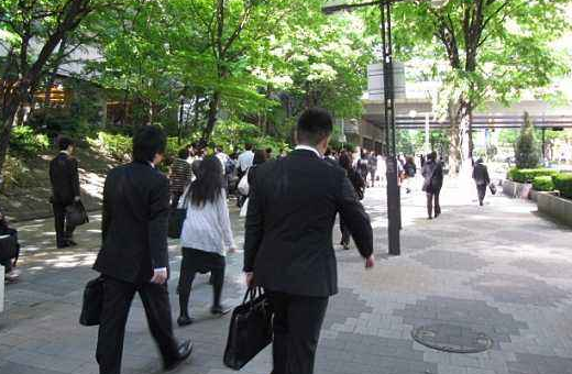 手机游戏|大量中国女性定居日本，除找工作外，这一目的让人警醒